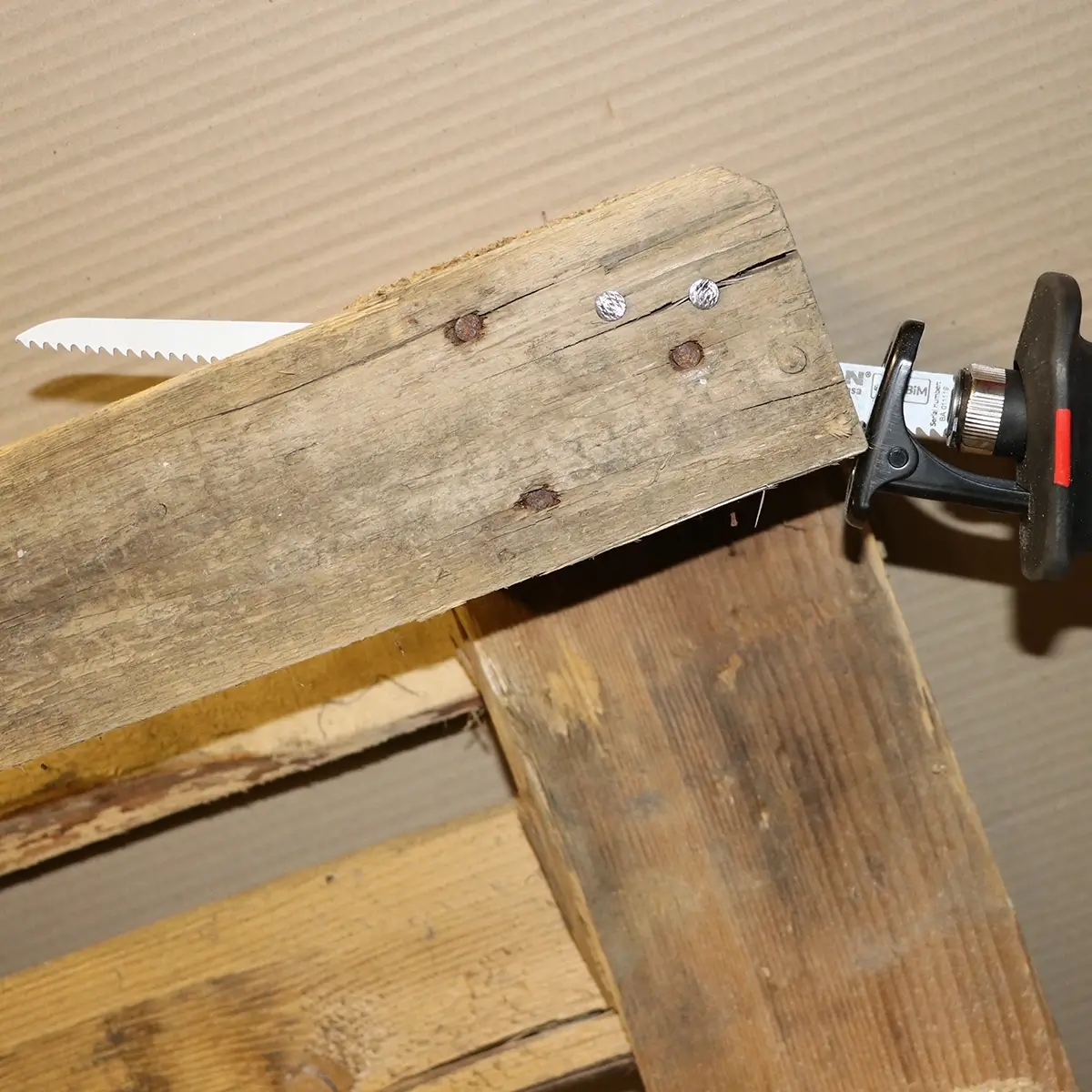 Aku chvostová píla HERMAN AXRS-1800 | 18,0 V Holostroj | Náradie | Nástroje – Obrázok 5
