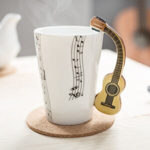 Hudobný hrnček - akustická gitara – tip na darček